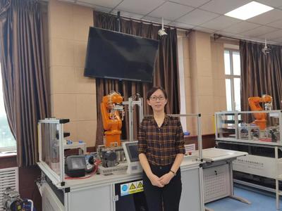 喜報 我校姬彥巧等4名教師榮獲2020年度遼寧省職業(yè)院校教學名師及專業(yè)帶頭人稱號